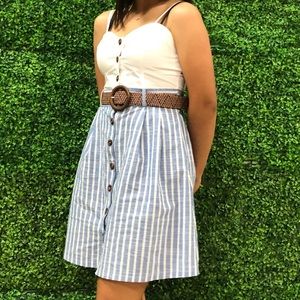 cute dress worn once selling because i’ve never used it again, perfect condition